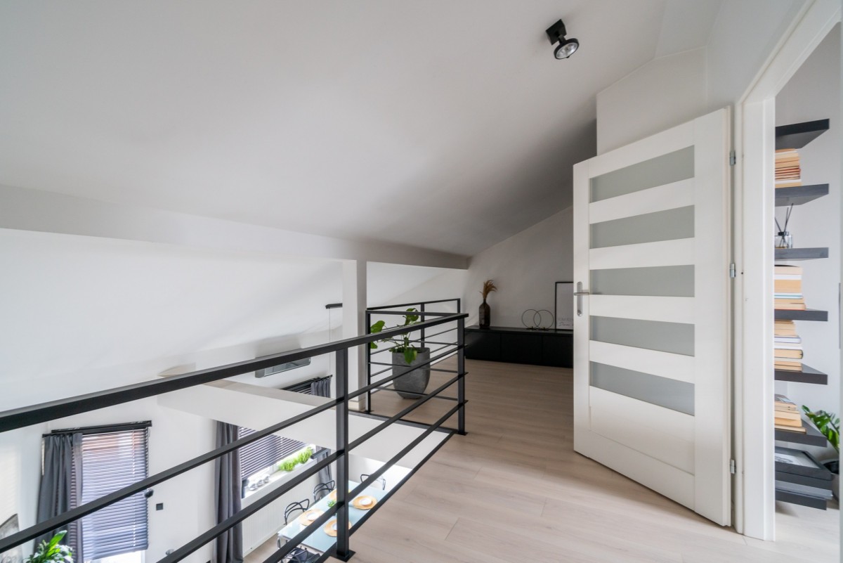 2 poziomy - nowe budownictwo - przestrzeń