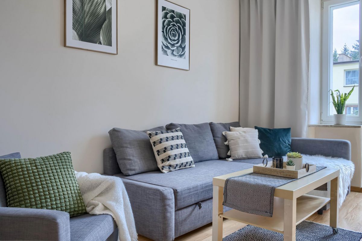 BIELANY  Blisko Lasku   Oddzielna kuchnia